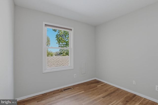 210 CROYDON AVE, Rockville, MD 20850