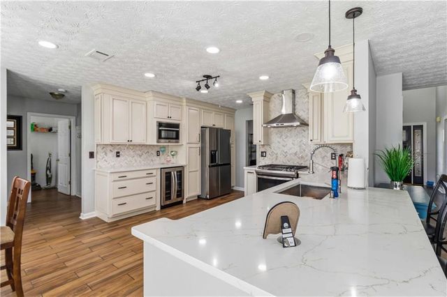 905 Shannon Road, Loganville, GA 30052