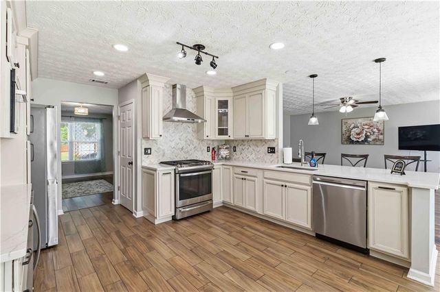 905 Shannon Road, Loganville, GA 30052