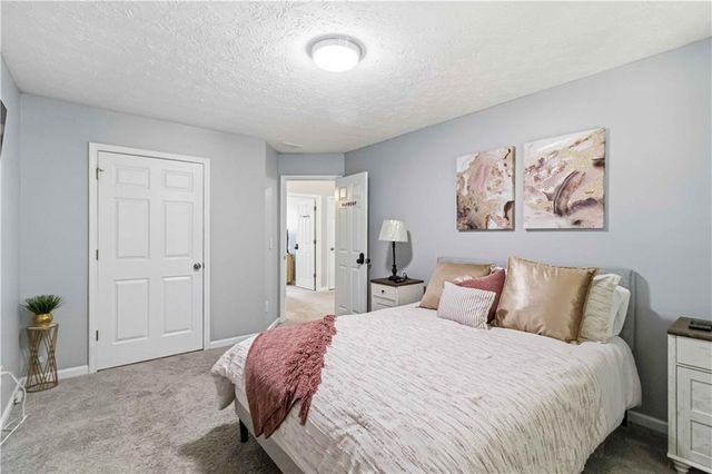 905 Shannon Road, Loganville, GA 30052