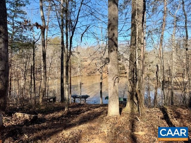 258 RIVERDALE RD, Stanardsville, VA 22973