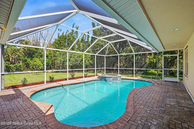 1894 Lankcashire Court S, Rockledge, FL 32955