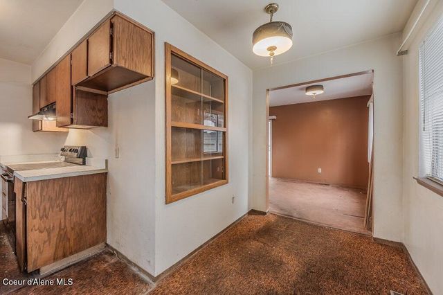 2106 E PENNSYLVANIA AVE, Coeur D'alene, ID 83814