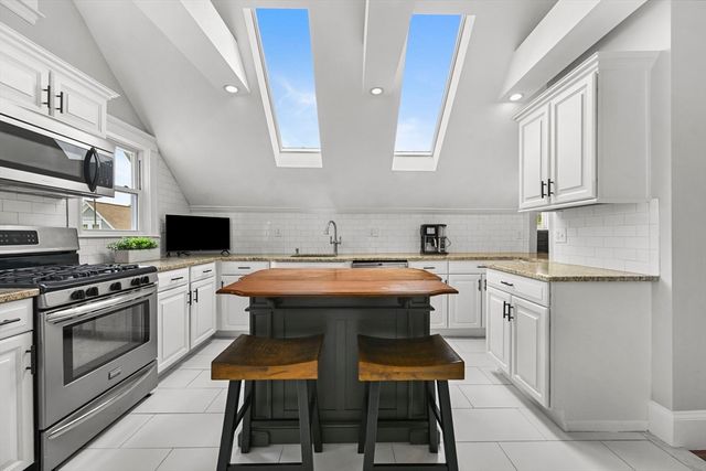 15 Haslet St 3, Boston, MA 02131