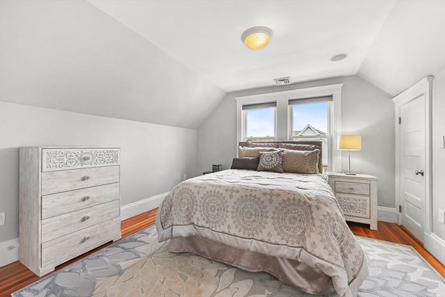 15 Haslet St 3, Boston, MA 02131