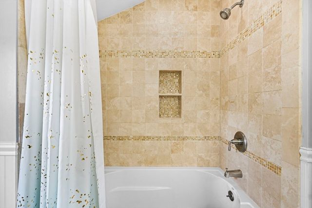 15 Haslet St 3, Boston, MA 02131