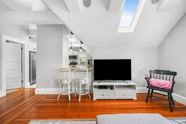 15 Haslet St 3, Boston, MA 02131