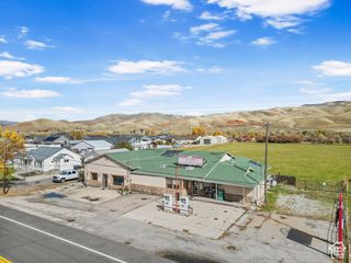 510 N MAIN ST, Henefer, UT 84033