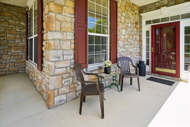 17021 FOUR SEASONS DR, Dumfries, VA 22025