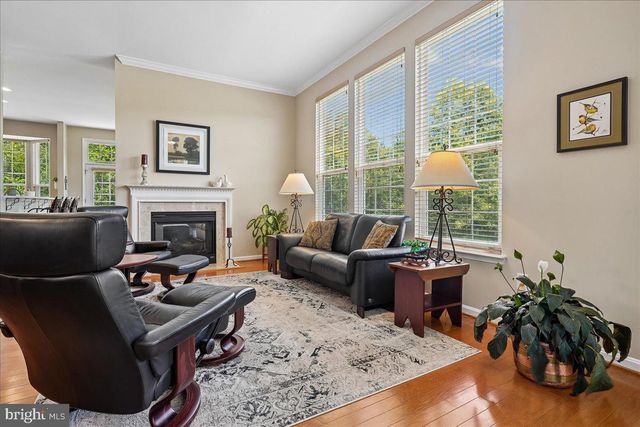 17021 FOUR SEASONS DR, Dumfries, VA 22025