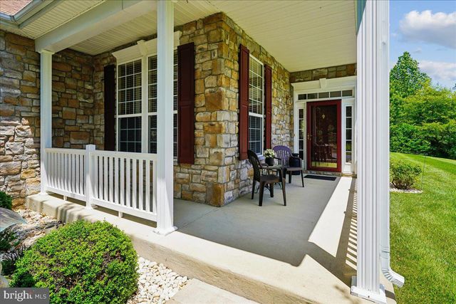 17021 FOUR SEASONS DR, Dumfries, VA 22025