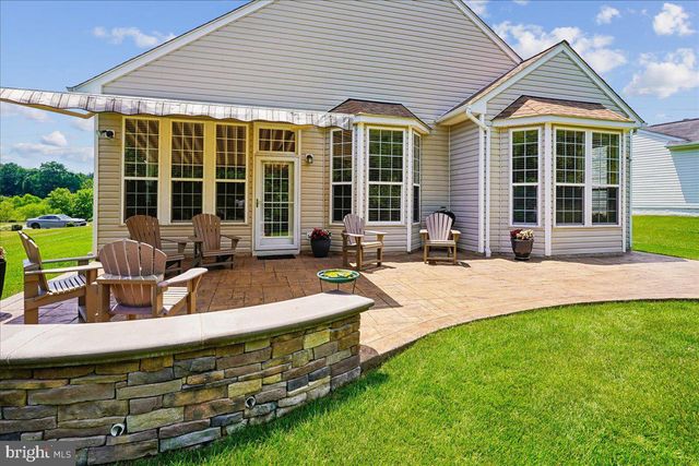 17021 FOUR SEASONS DR, Dumfries, VA 22025