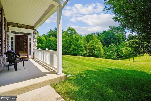 17021 FOUR SEASONS DR, Dumfries, VA 22025