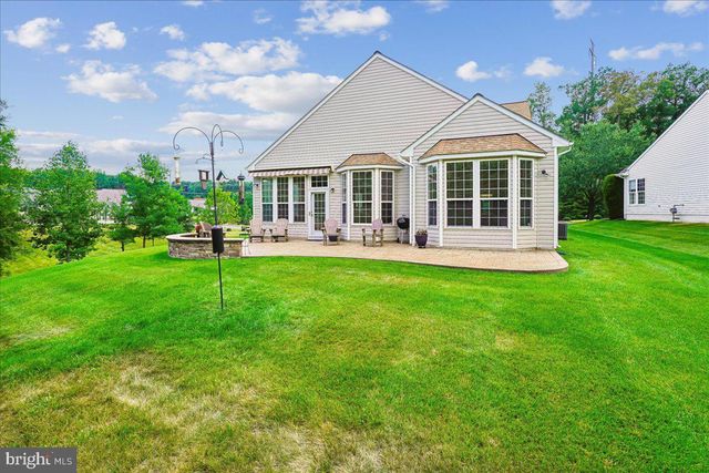 17021 FOUR SEASONS DR, Dumfries, VA 22025