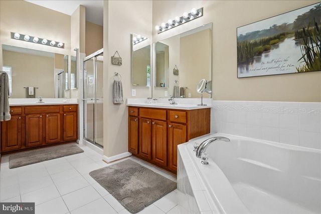 17021 FOUR SEASONS DR, Dumfries, VA 22025
