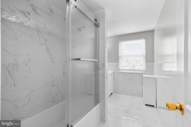 1877 SANFORD ST, Philadelphia, PA 19116