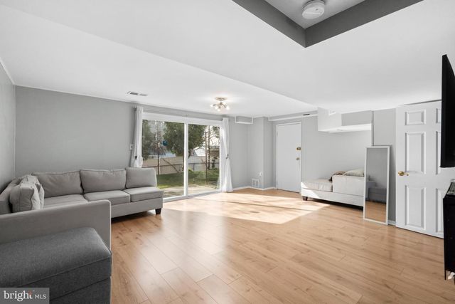 1877 SANFORD ST, Philadelphia, PA 19116