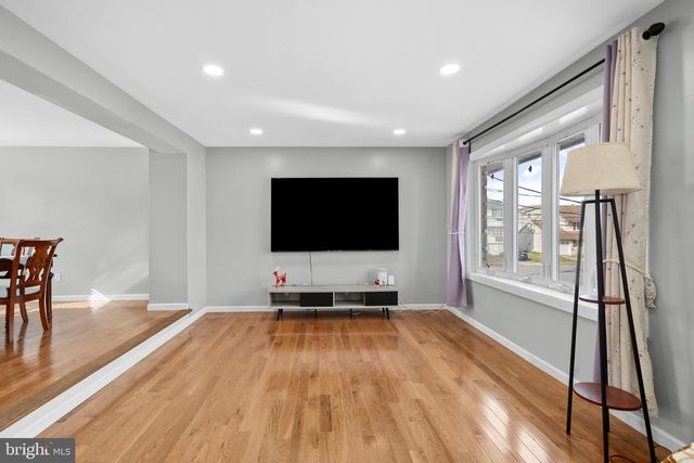 1877 SANFORD ST, Philadelphia, PA 19116