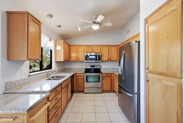 36250 S Canyon Brook Drive, Tucson, AZ 85739