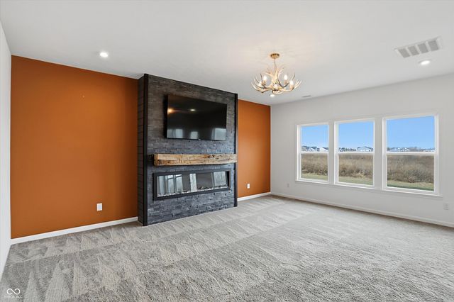 5498 Woods Pointe Drive, Mccordsville, IN 46055