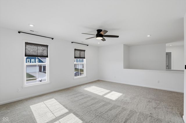 5498 Woods Pointe Drive, Mccordsville, IN 46055