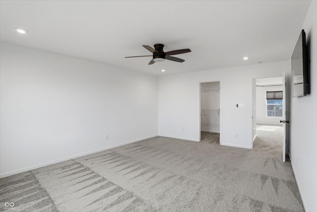 5498 Woods Pointe Drive, Mccordsville, IN 46055