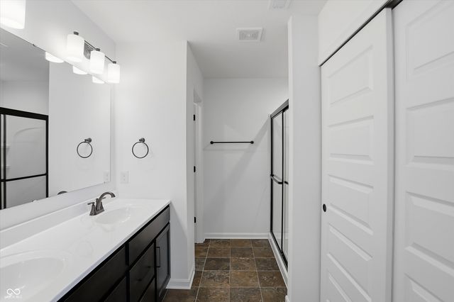 5498 Woods Pointe Drive, Mccordsville, IN 46055