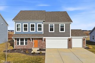 5498 Woods Pointe Drive, Mccordsville, IN 46055