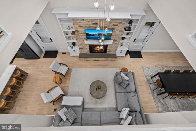 13543 HANGING ROCK LN, Lovettsville, VA 20180