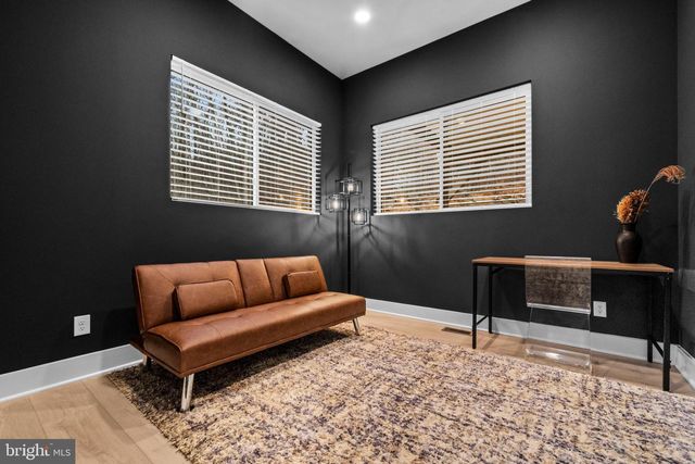 13543 HANGING ROCK LN, Lovettsville, VA 20180