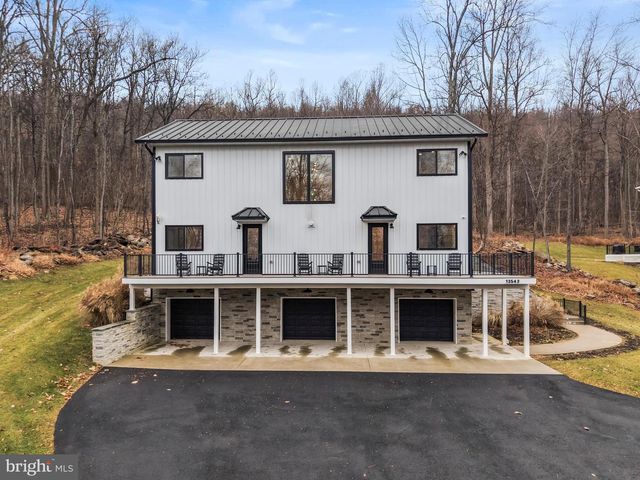 13543 HANGING ROCK LN, Lovettsville, VA 20180