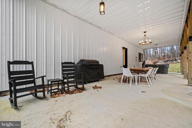 13543 HANGING ROCK LN, Lovettsville, VA 20180