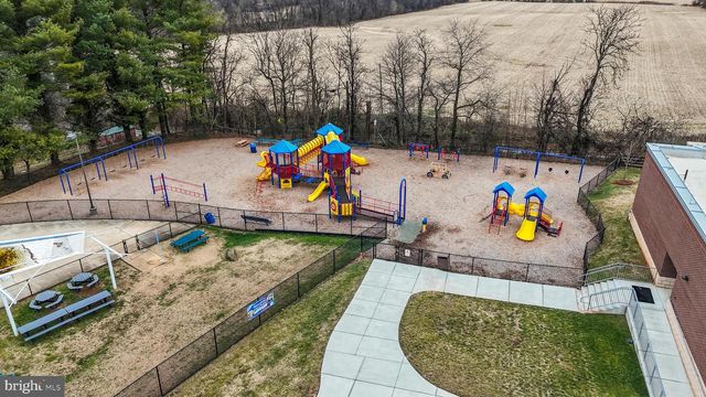 13543 HANGING ROCK LN, Lovettsville, VA 20180