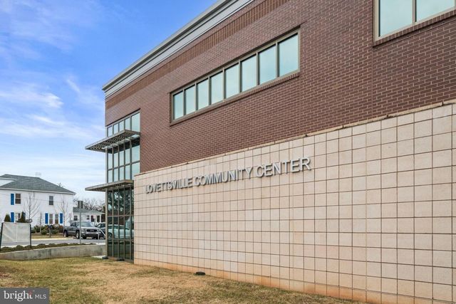 13543 HANGING ROCK LN, Lovettsville, VA 20180