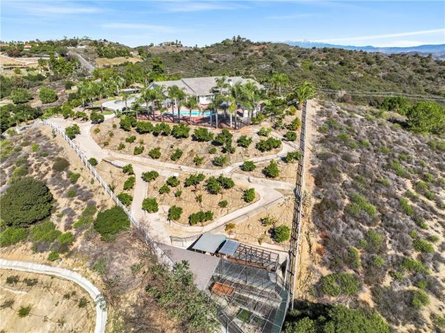 35751 Avenida La Cresta, Murrieta, CA 92562