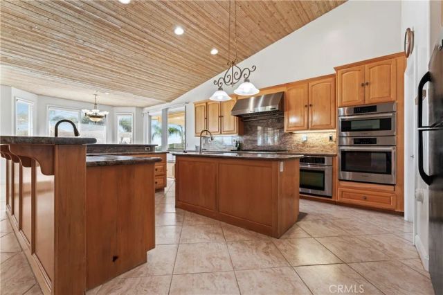 35751 Avenida La Cresta, Murrieta, CA 92562