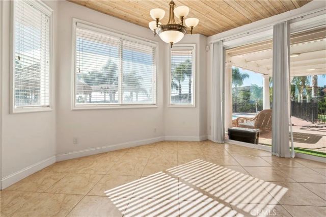 35751 Avenida La Cresta, Murrieta, CA 92562