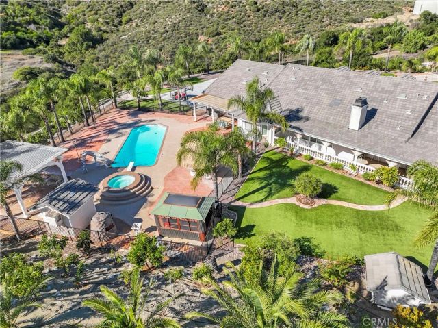 35751 Avenida La Cresta, Murrieta, CA 92562