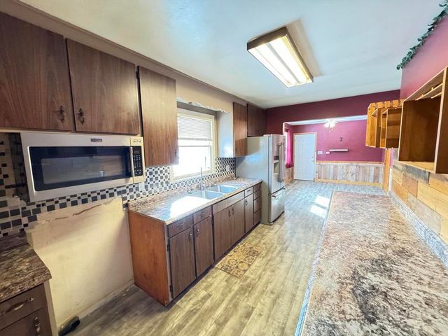 3334 W Glendora Road, Three Oaks, MI 49128