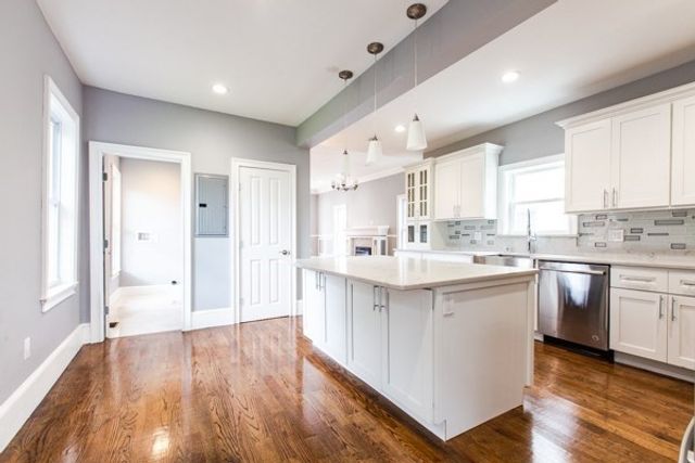 7 Lorenzo Street, Boston, MA 02122