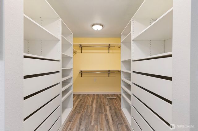 1740 NW Marmot Circle, Silverdale, WA 98383