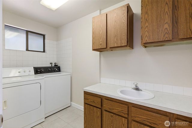 1740 NW Marmot Circle, Silverdale, WA 98383