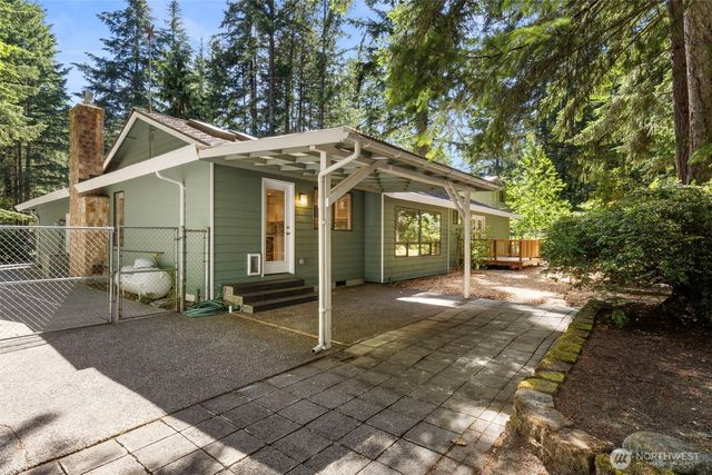1740 NW Marmot Circle, Silverdale, WA 98383