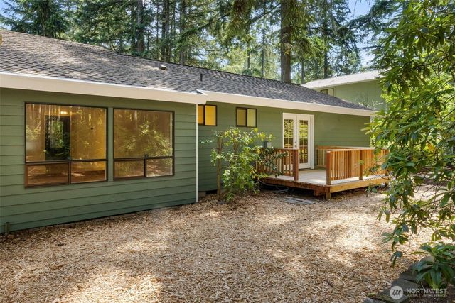 1740 NW Marmot Circle, Silverdale, WA 98383