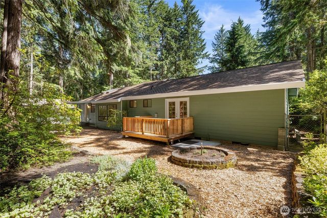 1740 NW Marmot Circle, Silverdale, WA 98383