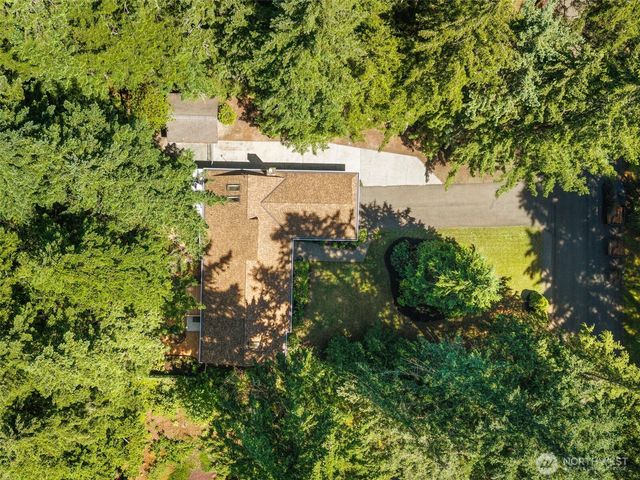 1740 NW Marmot Circle, Silverdale, WA 98383