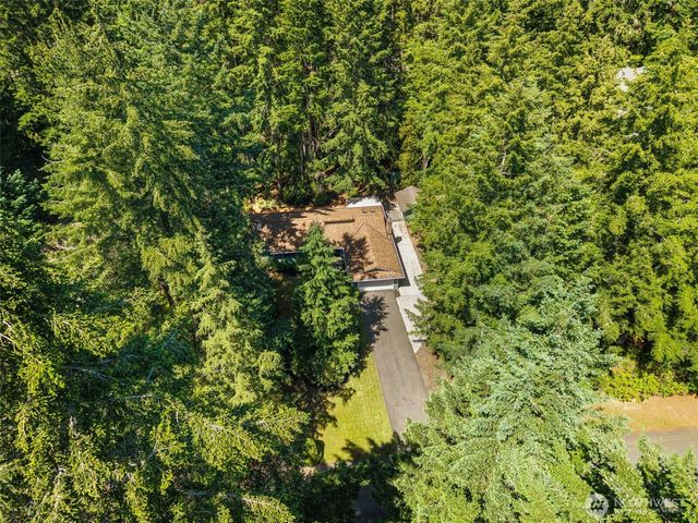 1740 NW Marmot Circle, Silverdale, WA 98383