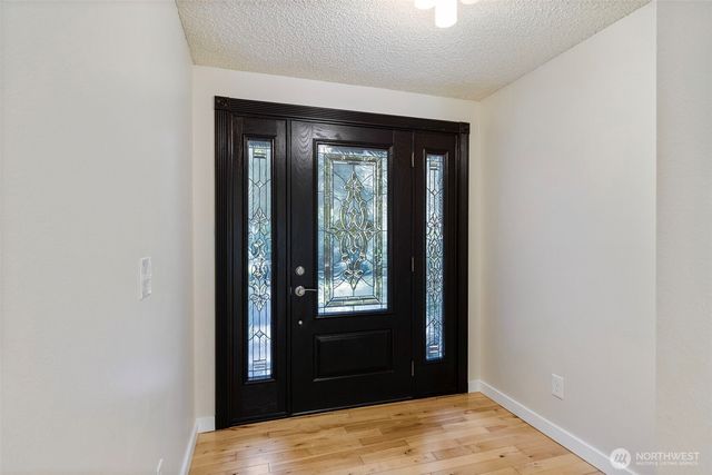 1740 NW Marmot Circle, Silverdale, WA 98383