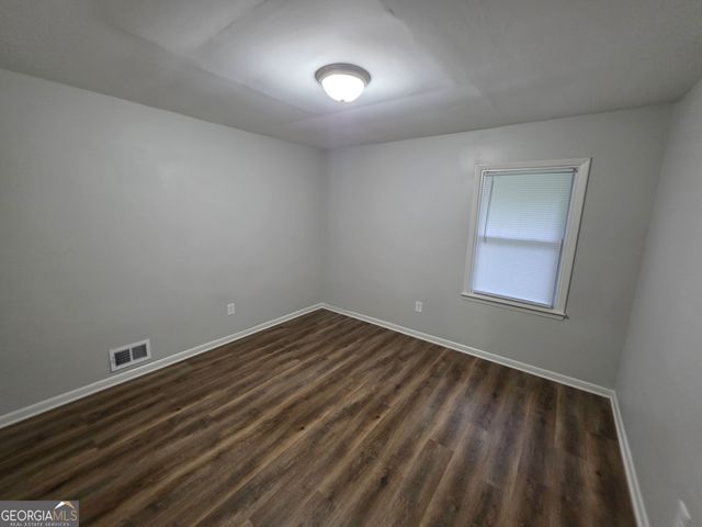 1214 S Broad St, Monroe, GA 30655