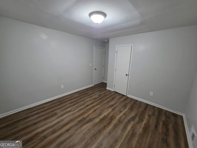 1214 S Broad St, Monroe, GA 30655